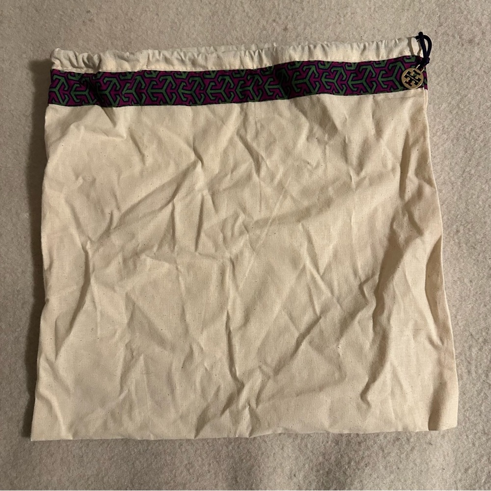Tory Burch Dust Cover
